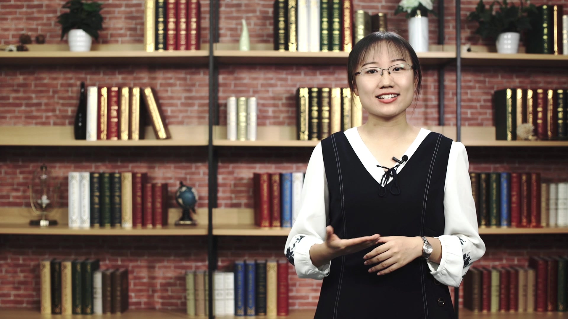 石佳慧改革开放是决定当代中国命运的关键抉择