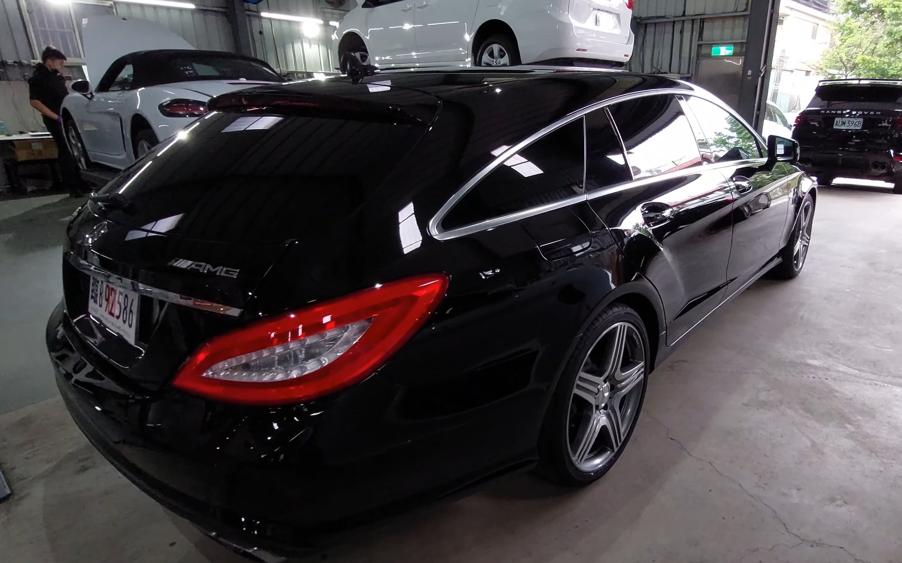 奔驰c218 x218 cls级 cls63 amg 猎装版 2013款 台湾二手车_哔哩哔哩