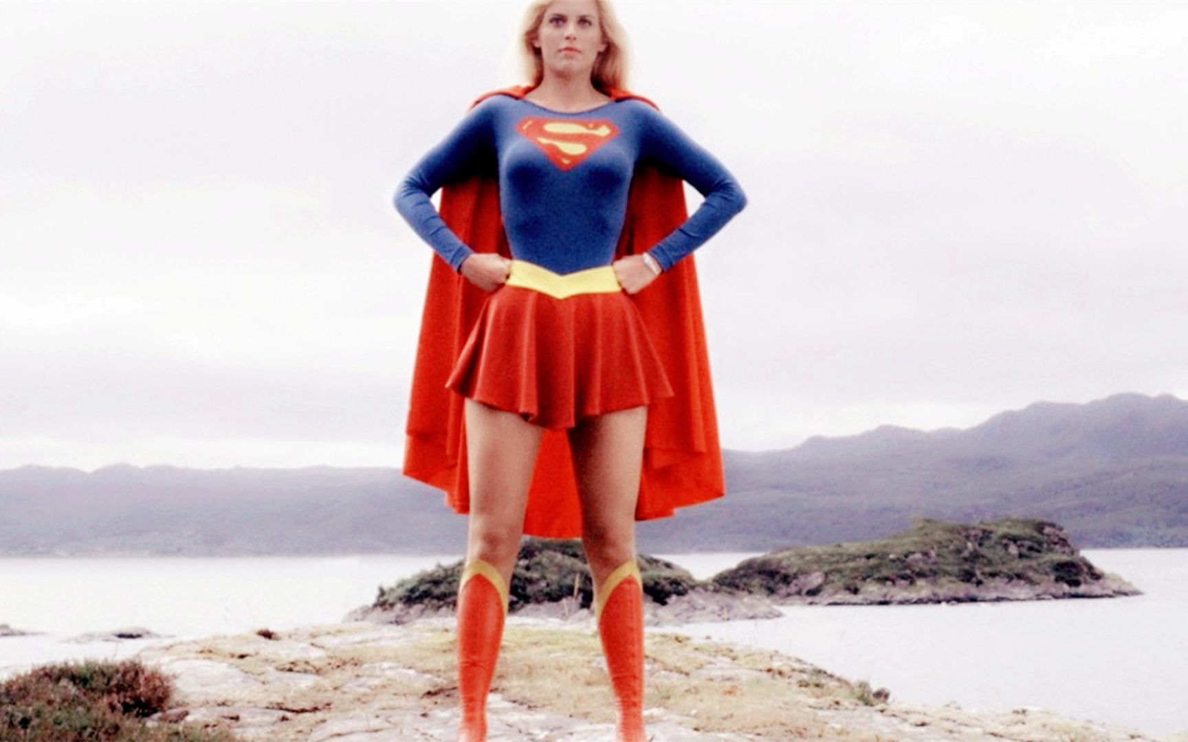 女巫大战女超人,她俩为何而战?竟然是因为挣抢男人_哔哩哔哩_bilibili