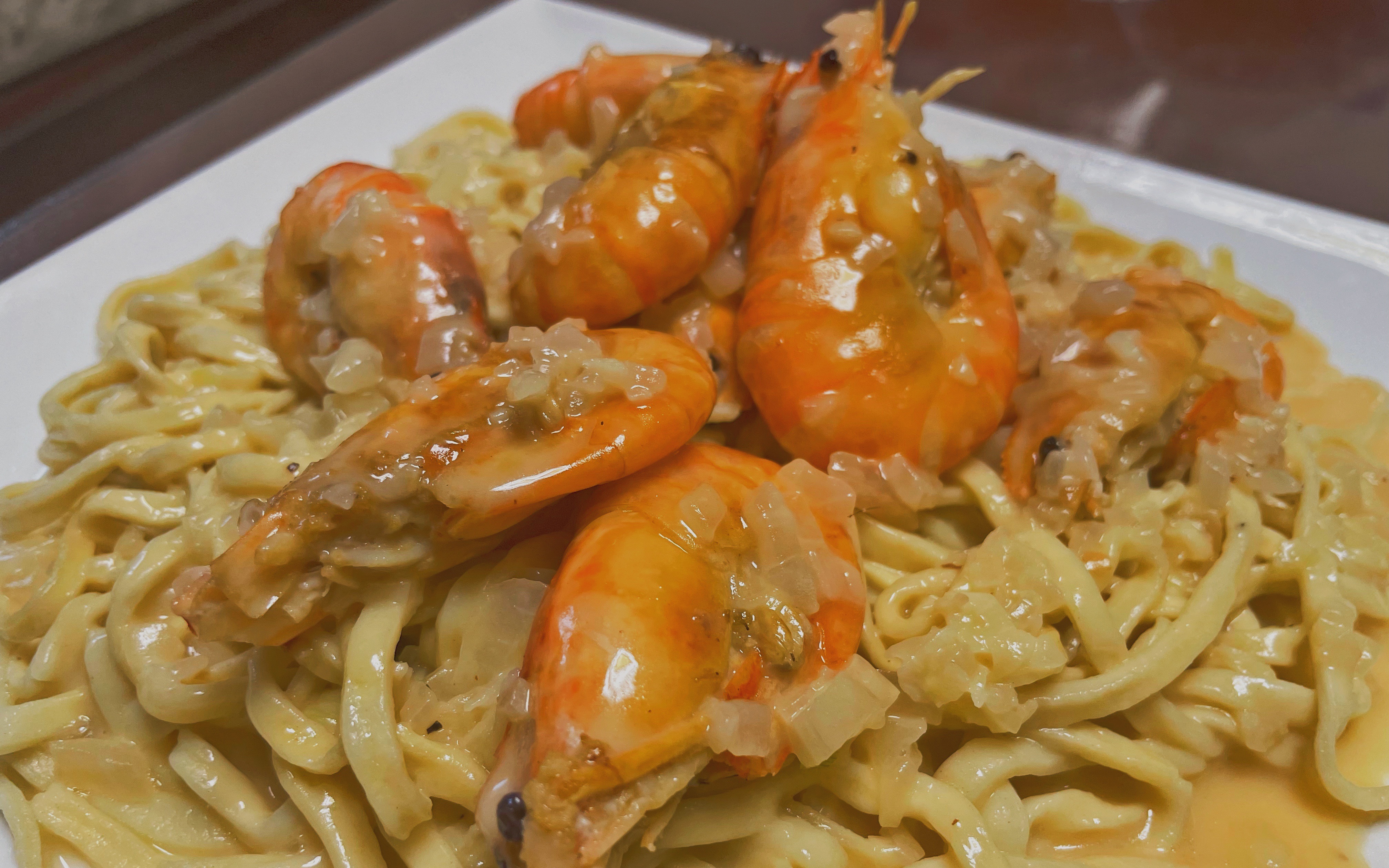 中西合璧!粤式鲜虾芝士伊面保证你吃了不想减肥