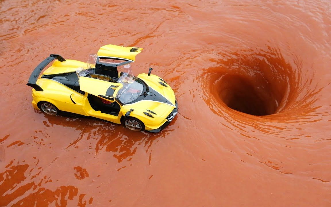 玩具车,遥控车,跑车,玩具套装一起放入漩涡!