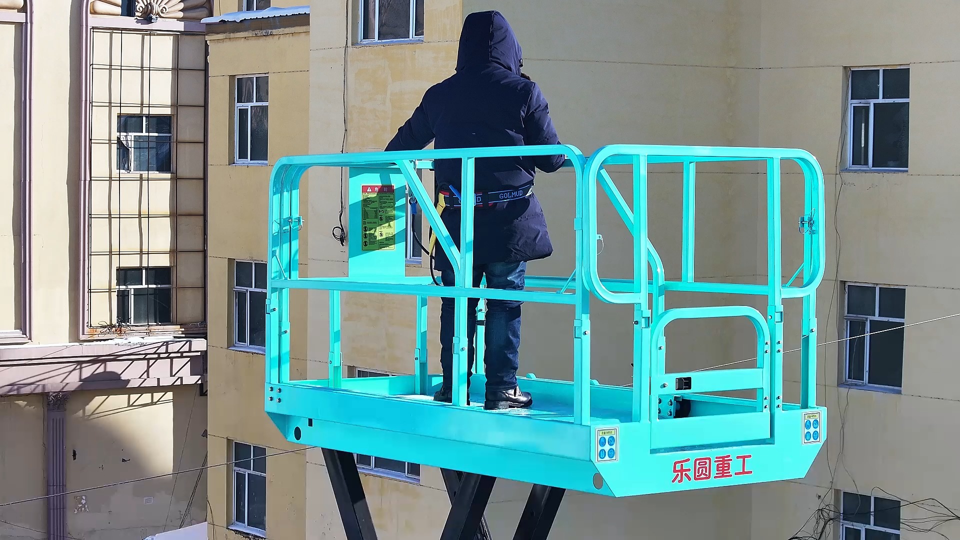 电动高空作业车,低温环境表现出色,升降车操作便捷
