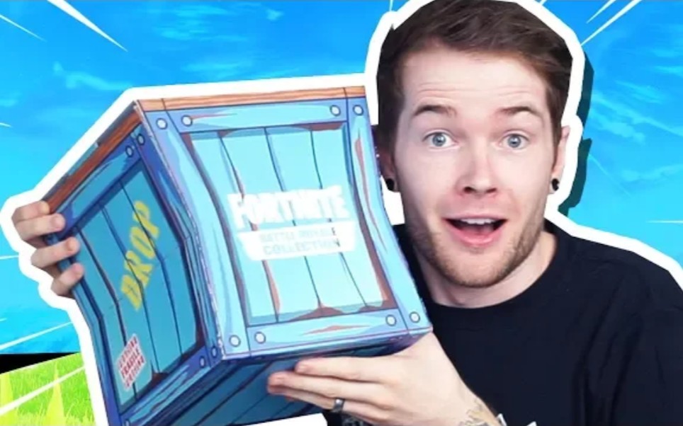 【钻石哥】在现实世界中收到堡垒之夜的空投!