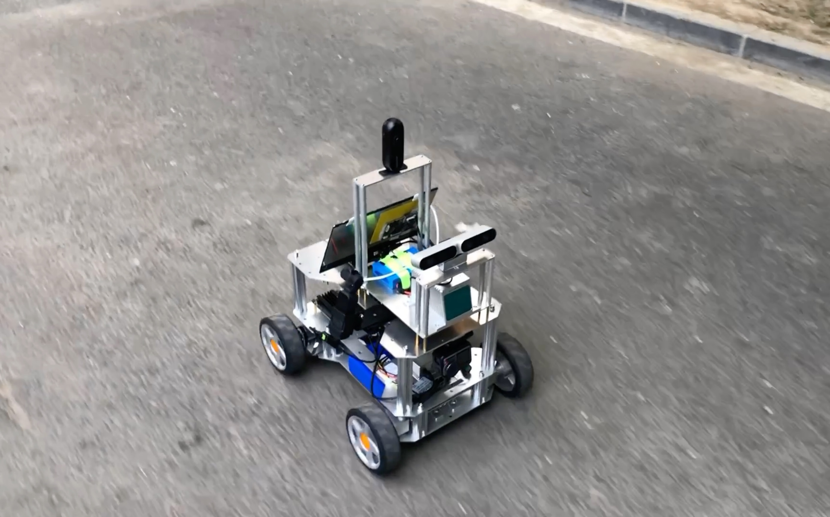 多功能ros小车结合大疆mid70激光雷达建图实测