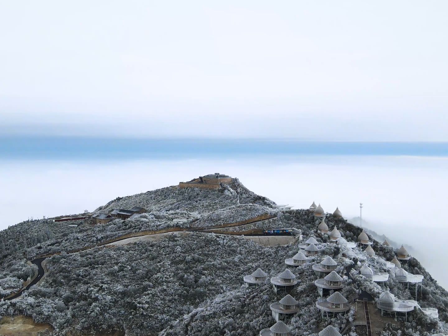 回龙山云海雾凇