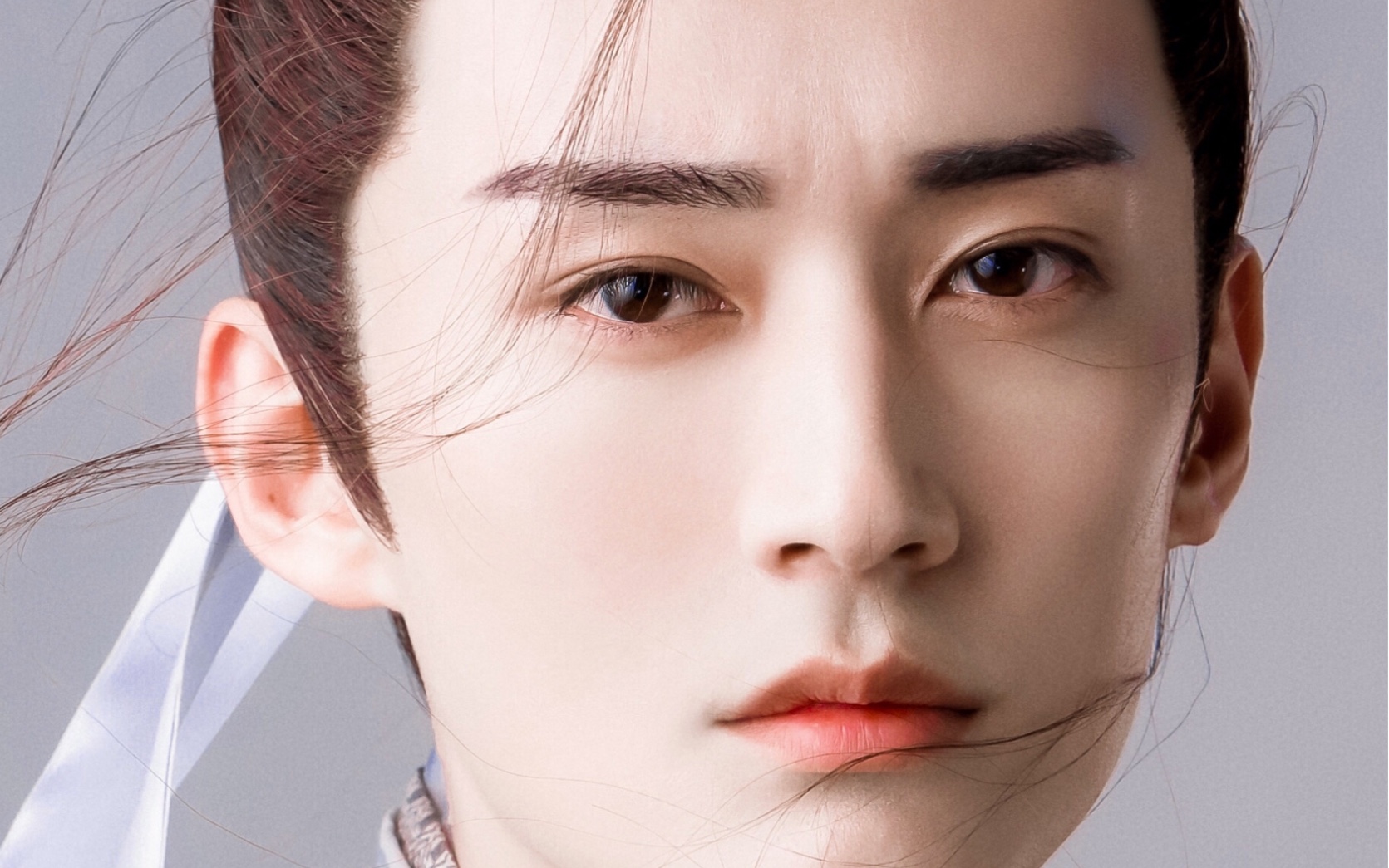 【刘学义】注意这只温润如玉的昊辰师兄