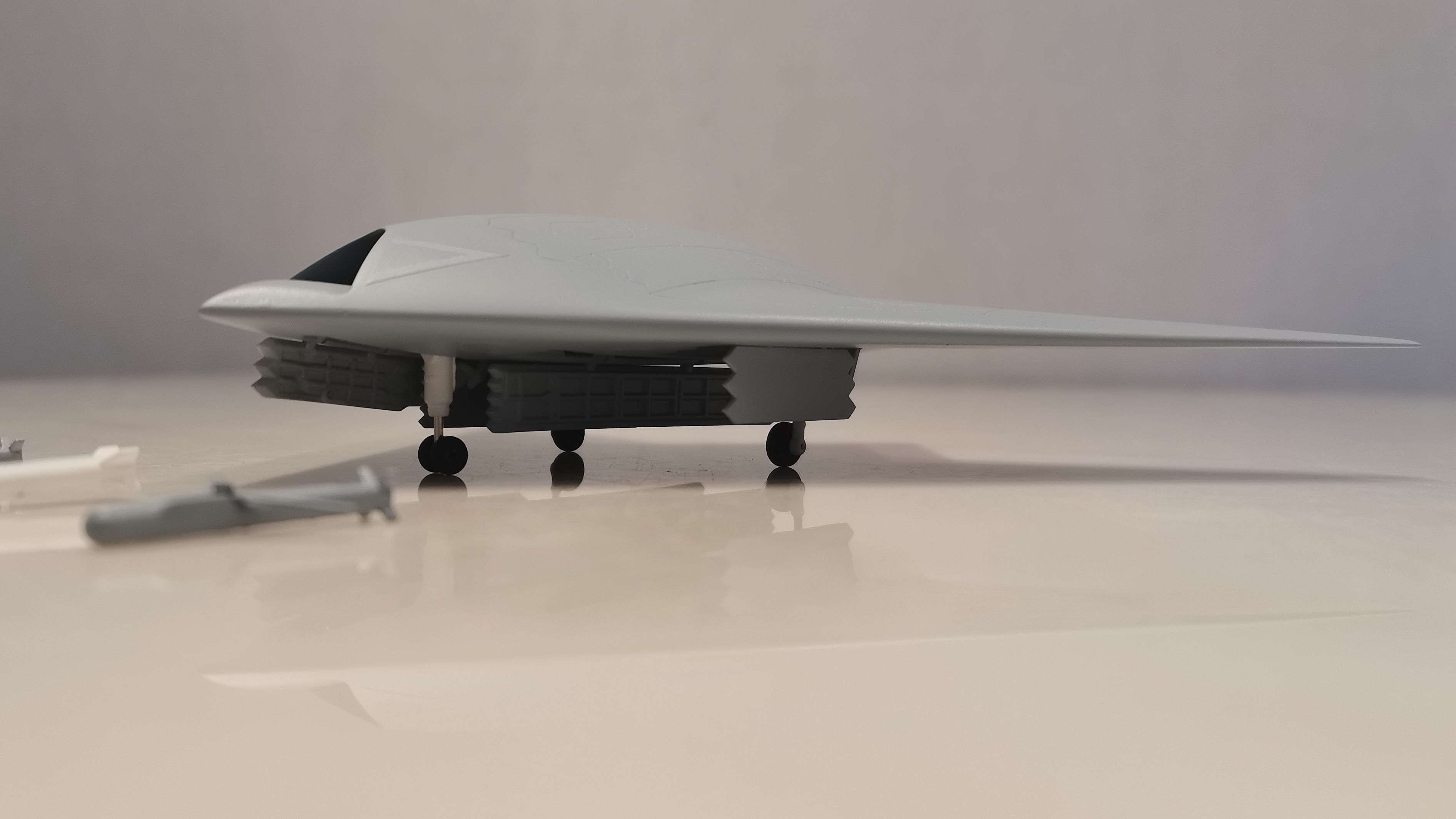 遥遥领先!中国攻击十一无人机上色款最终完整演示!