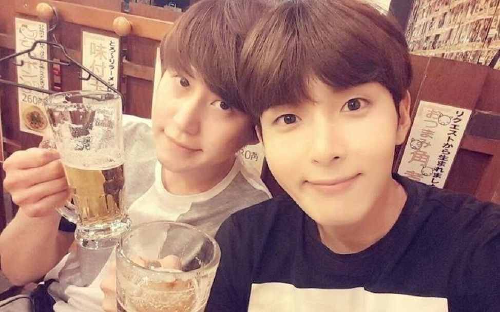 【曺圭贤】【金厉旭】相亲相爱忙内line