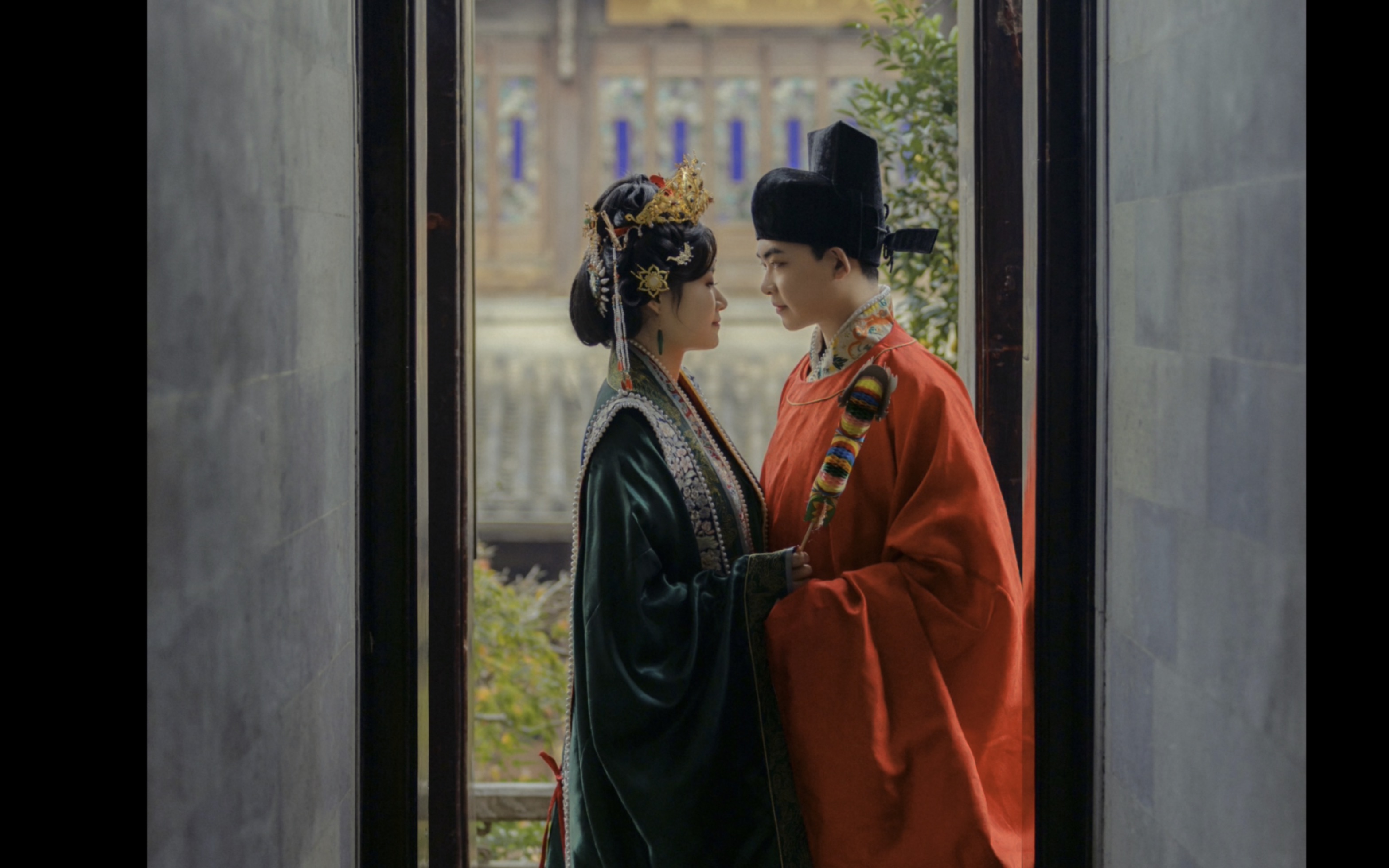 今日拍一组宋制婚服迎宾照,胡雪岩故居一日游!