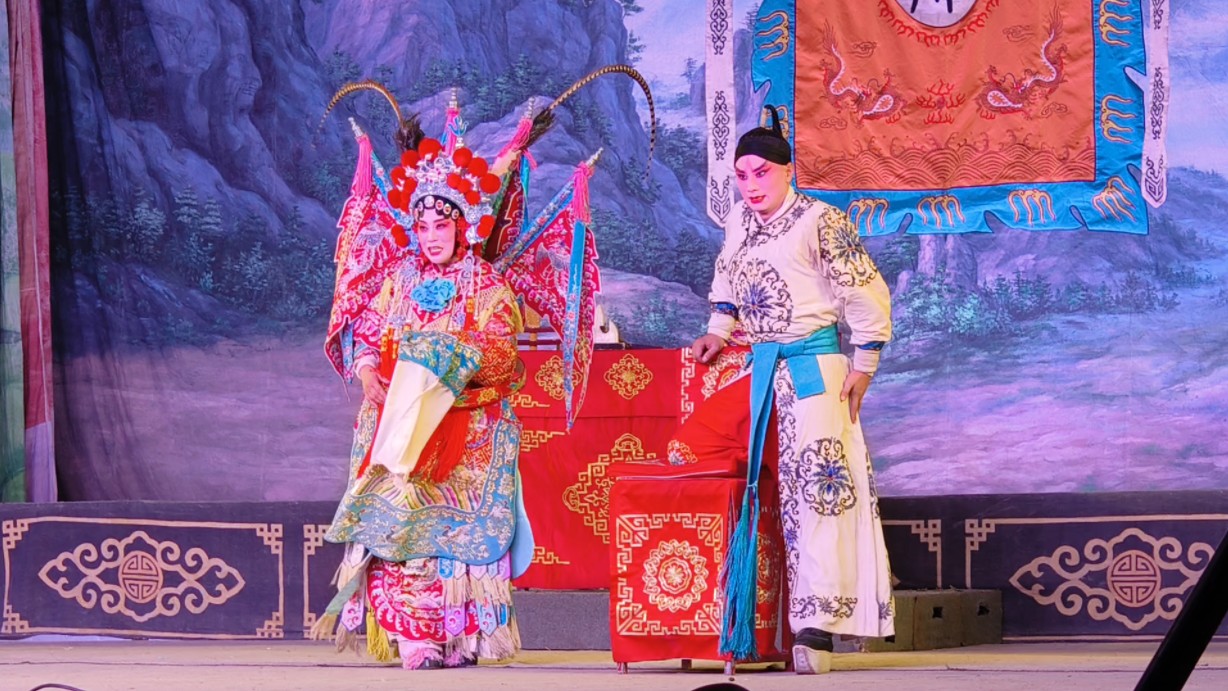 豫剧《战洪州》劝夫一折 刘燕玲 饰 穆桂英