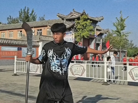 少林功夫表演团少林表演视频之少林表演刀的武术表演视频(功夫表演秀)