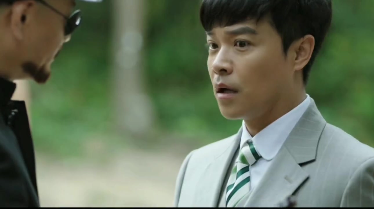 【远大前程】十三太保之斧头帮片段,帮主汪雨樵将令牌给了洪三