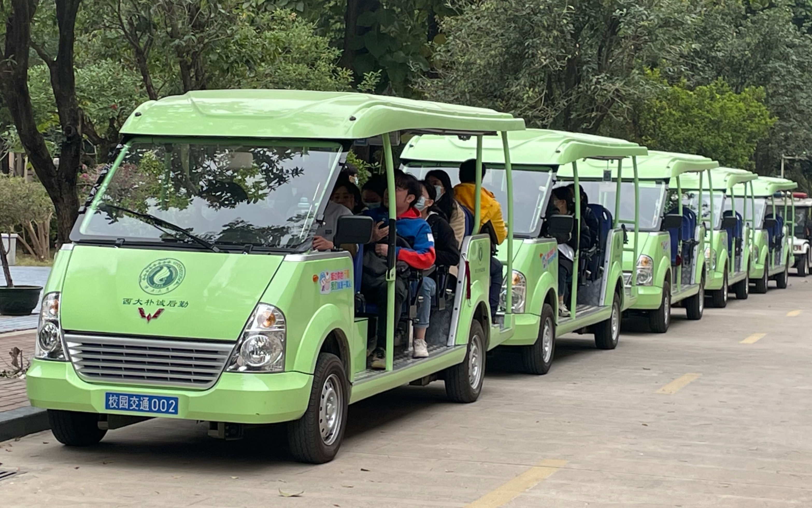 【西大风景】广西大学校车后排后方展望延时摄影pov(带沿途字幕解说)