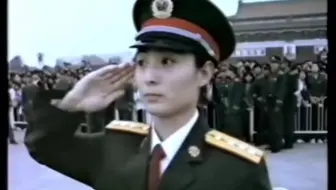 1988年国庆升旗仪式的珍贵影像(那时候条件是真简陋啊)！