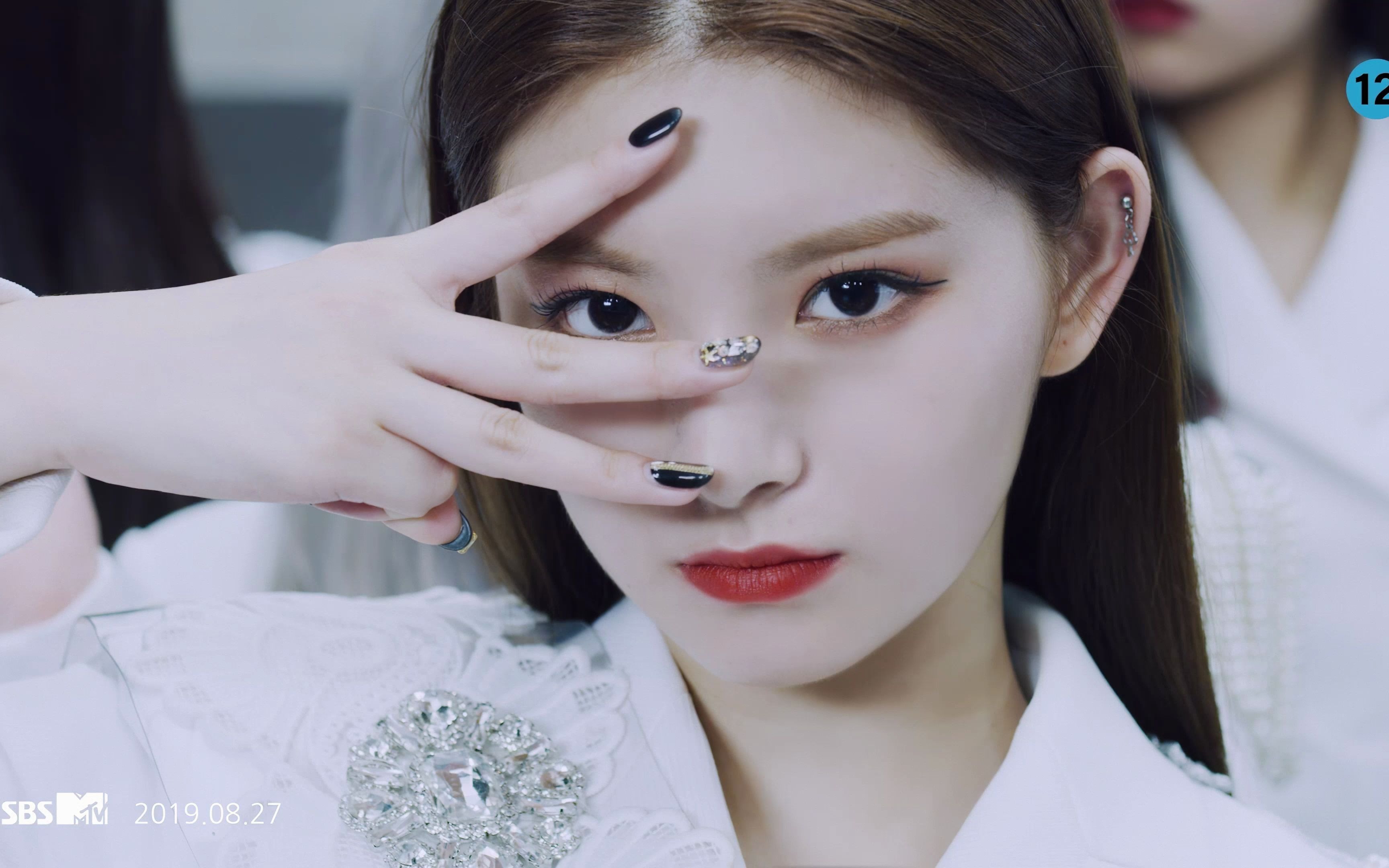 【4k mv】everglow - adios (performance ver.