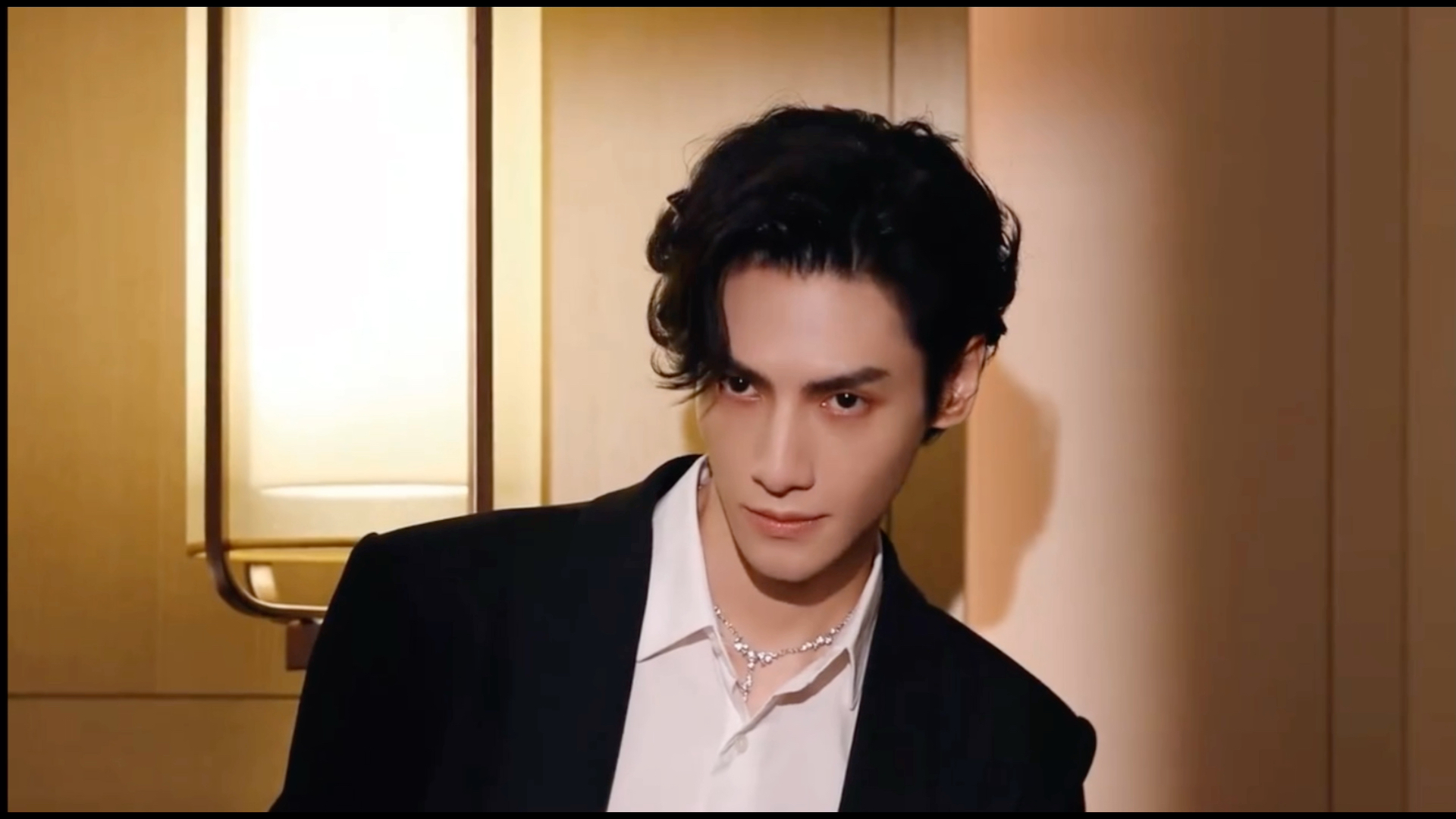 趁月色沐夜而来,待天光破晓时,朝暮予你 期待相见～ 罗云熙水龙吟