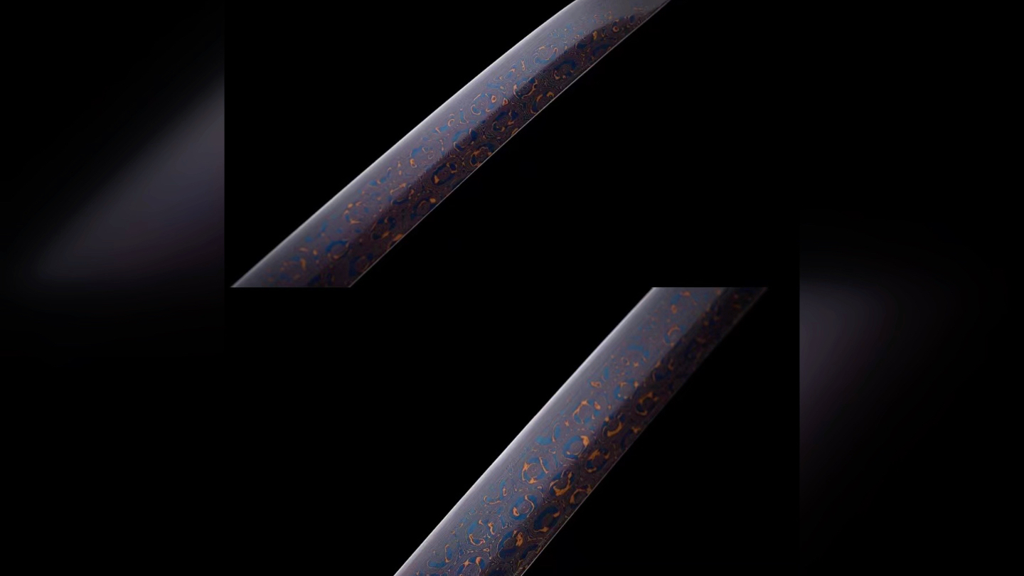 花纹钢烤蓝武士刀
