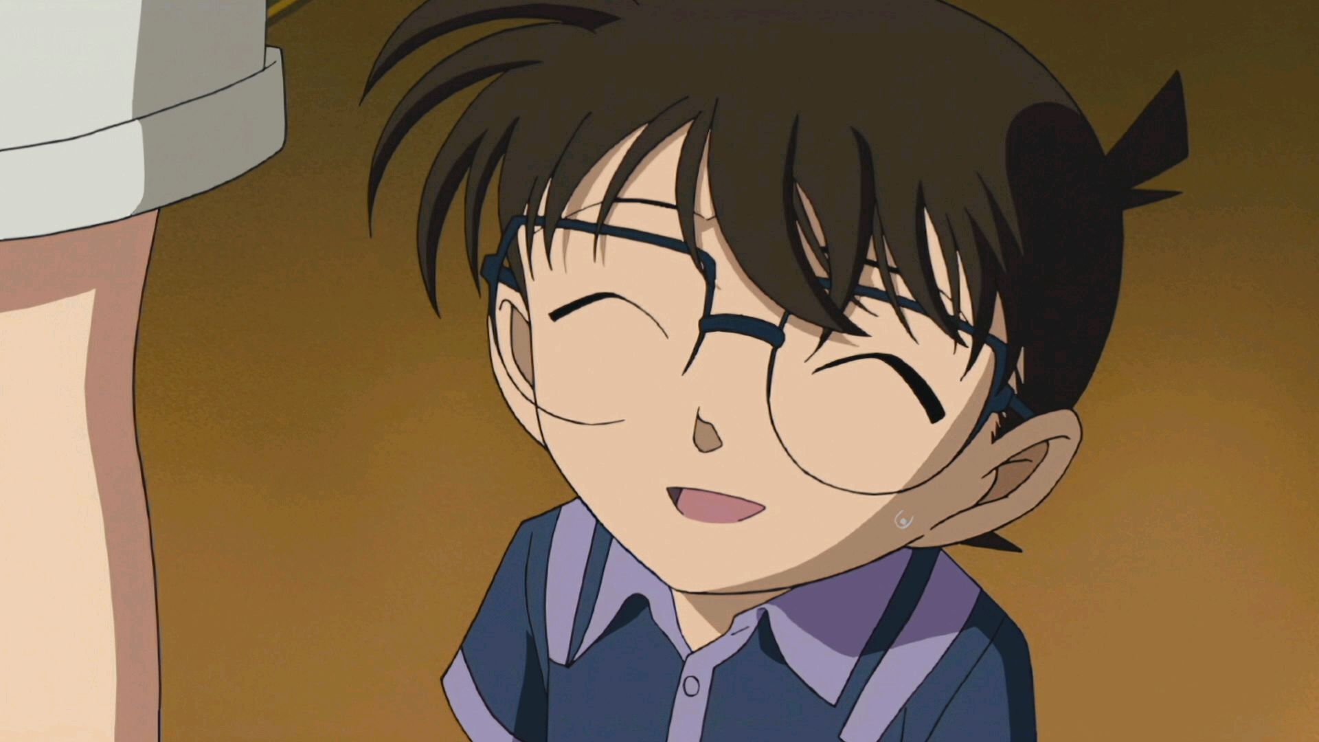 1 柯南:不知道说什么,尬笑一下好了