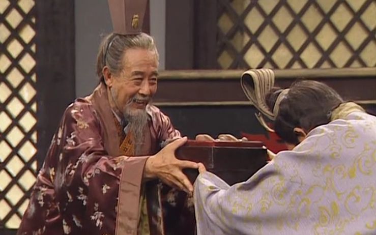 乔国老:看不起老朽了