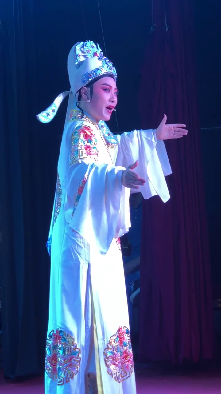 缪新斌的新巡按斩父