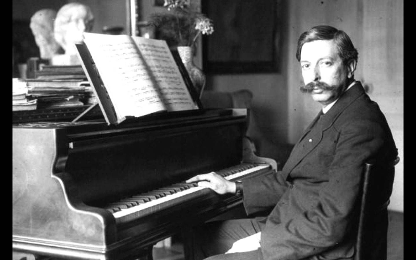 古典吉他格拉纳多斯诗情圆舞曲