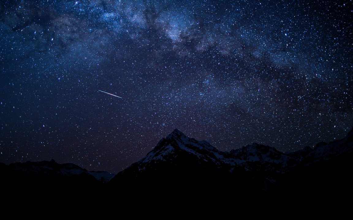 深度睡眠用 闭上眼睛幻想自己在一片美丽梦幻的星空下 所以一切让你