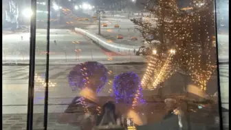 这家松花湖西武王子酒店是中国首家日式滑雪度假酒店 滑雪体验感超棒 还有能看雪景的中餐厅和贴心的孩子托管服务 哔哩哔哩 Bilibili