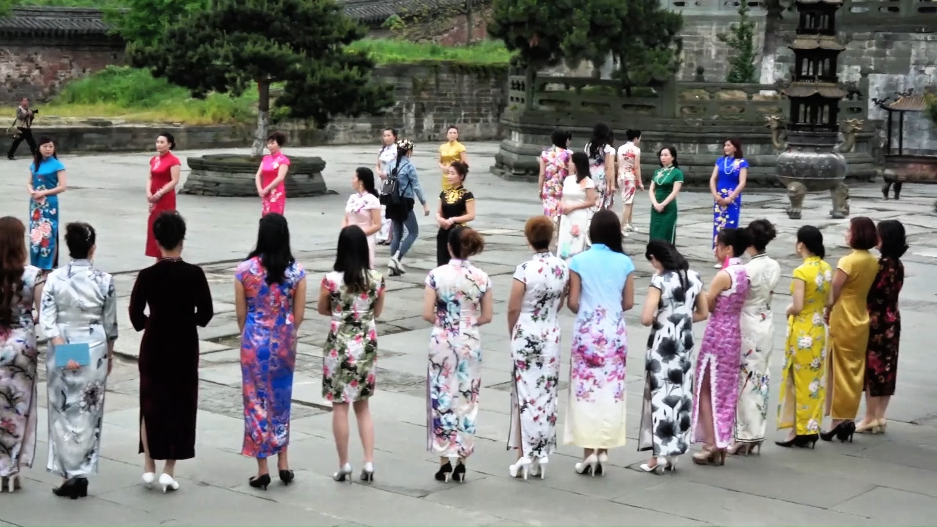 5 武当山玉虚宫旗袍秀 集体展示