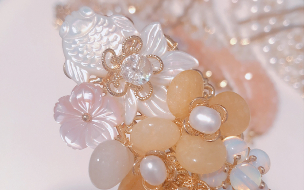 百隐家米珠 人鱼姬花瓣开箱～好好看_哔哩哔哩 (゜-゜)つロ 干杯