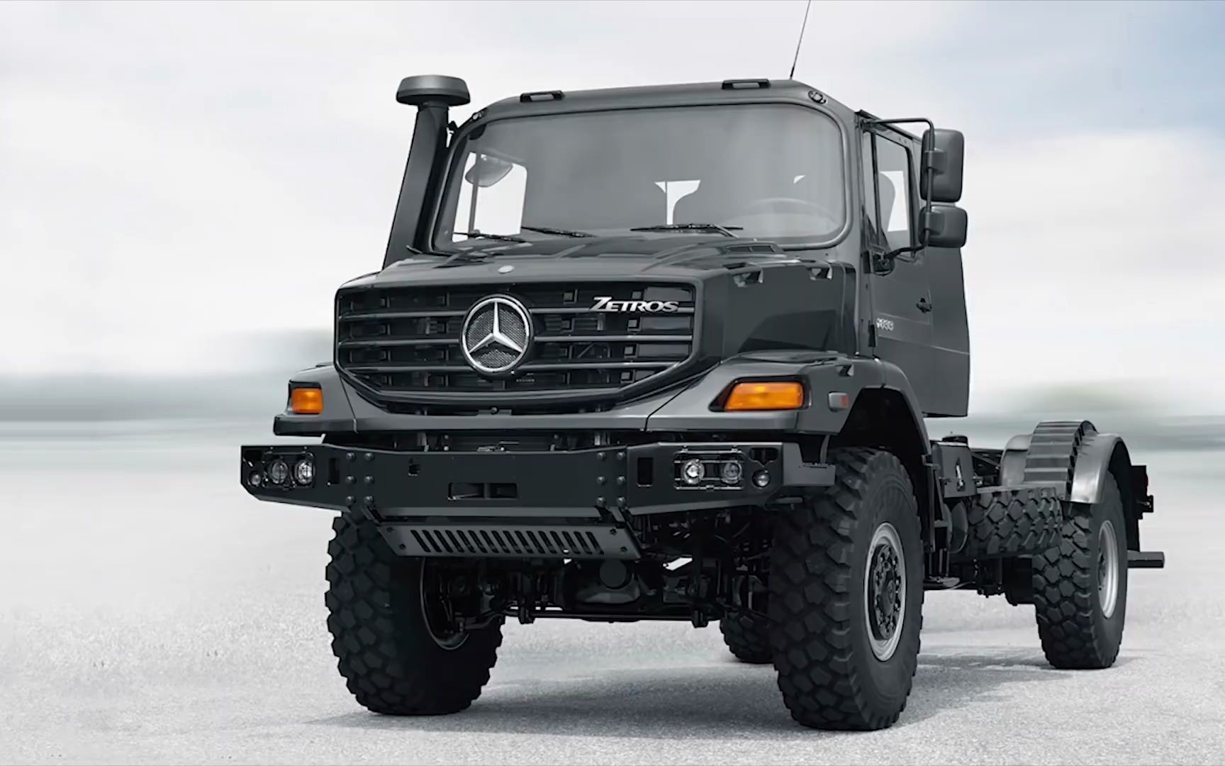 世界上最昂贵的10辆军用卡车