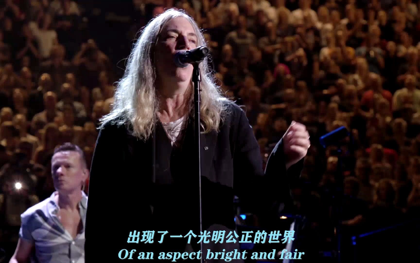 [图]【中字】经典摇滚 People Have The Power-Patti Smith+U2