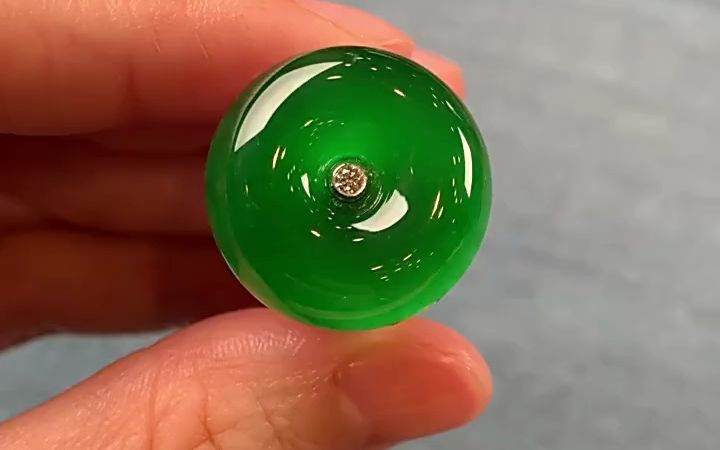 老坑玻璃种辣色满绿平安扣翡翠戒指