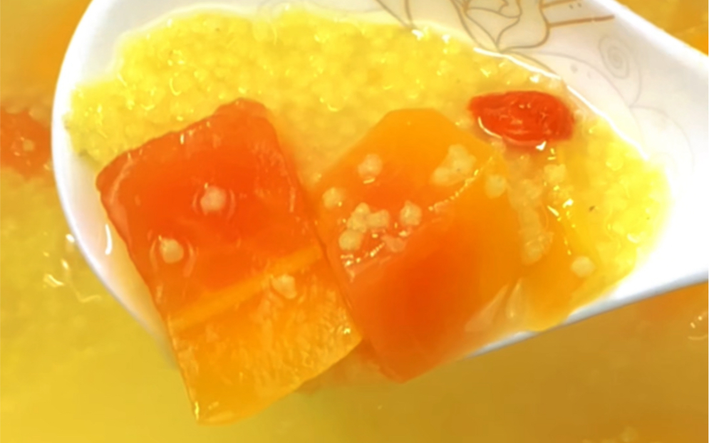 小米木瓜粥的功效(小米木瓜粥:美味养生,护肤养颜)