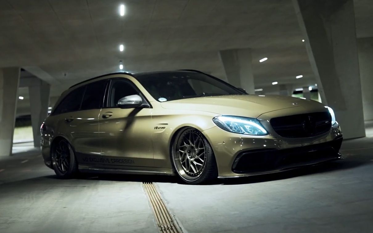 [图]【4K】雨夜幽灵，你曾做过的瓦罐梦丨Benz C 63 AMG