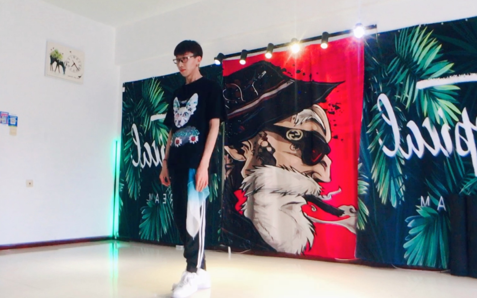 白小白编舞《伯虎说》