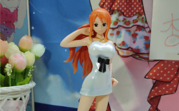 杏子手办拍摄万代海贼王figuartszerogold剧场版白衣娜美手办测评