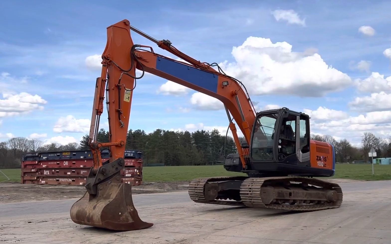 日立zx180lc挖掘机操作展示