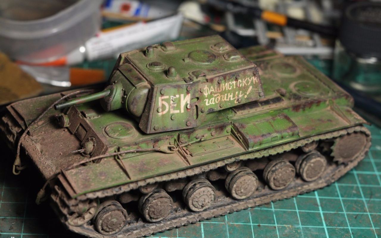 【模型拆解过程】kv1s附加装甲型坦克模型的拆解过程 小号手的 其实