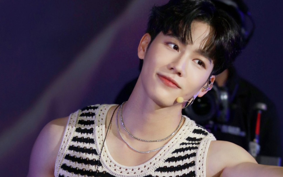 泰兰德第一金刚芭比刘沃沃唱情歌却如此甜!