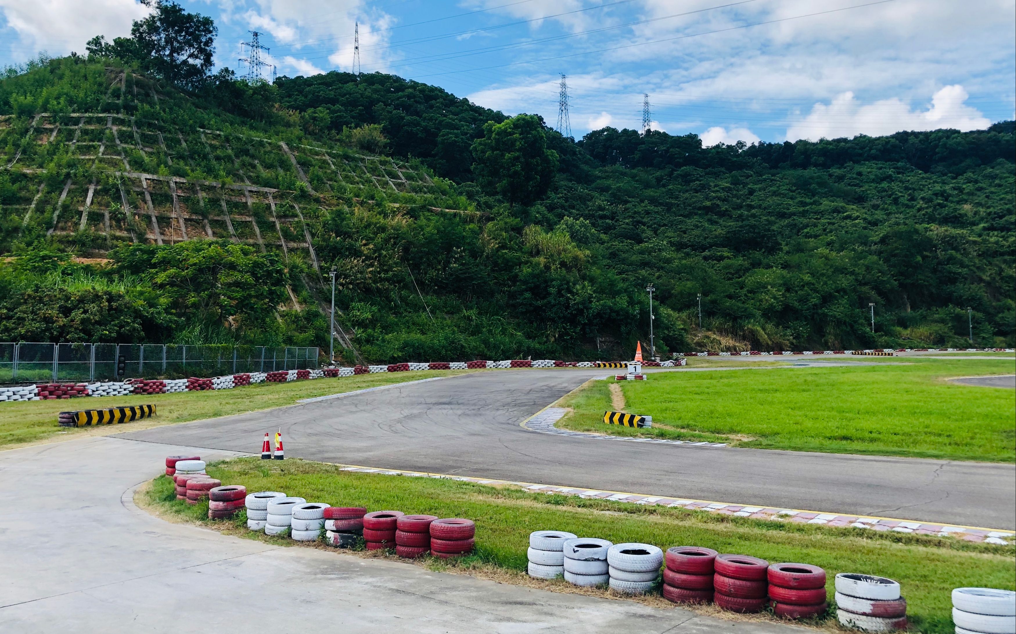卡丁车沙井深圳极速赛车赛道飞行圈_哔哩哔哩 (゜-゜)つロ 干杯~-bili