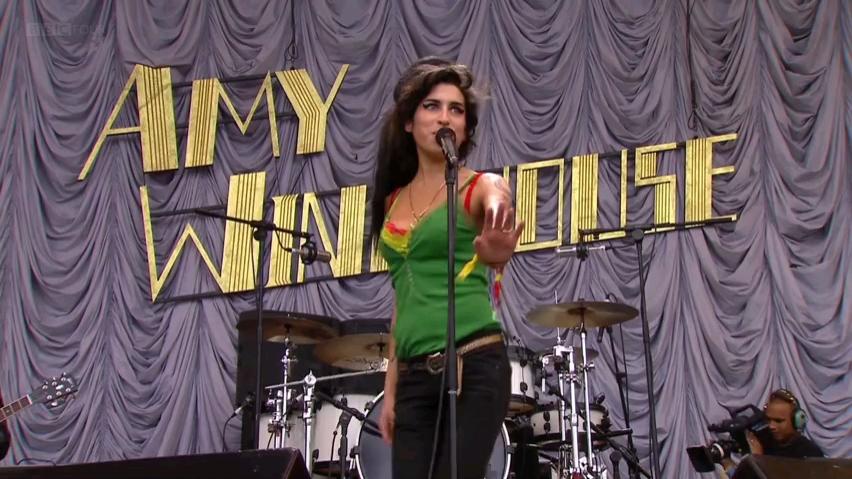[Amy Winehouse]2007年音乐节修复版_哔哩哔哩_bilibili