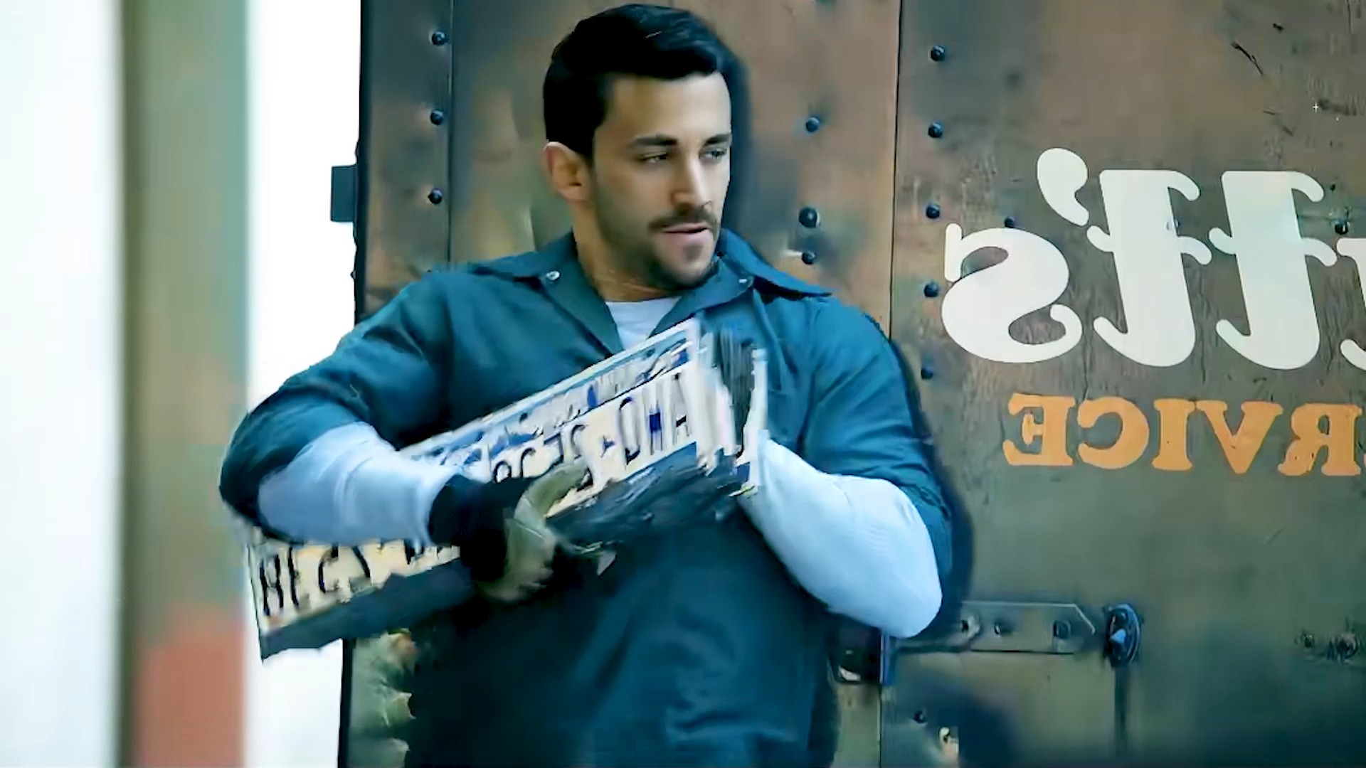 高智商囚犯在监狱里如何轻松的越狱《脱狱之王》上