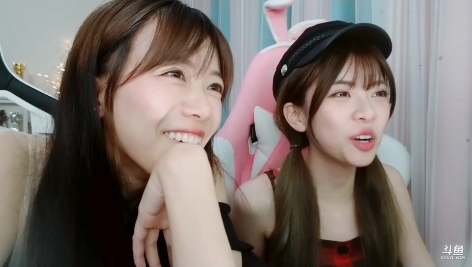 狗头军师骆歆指导周淑怡下棋20190812