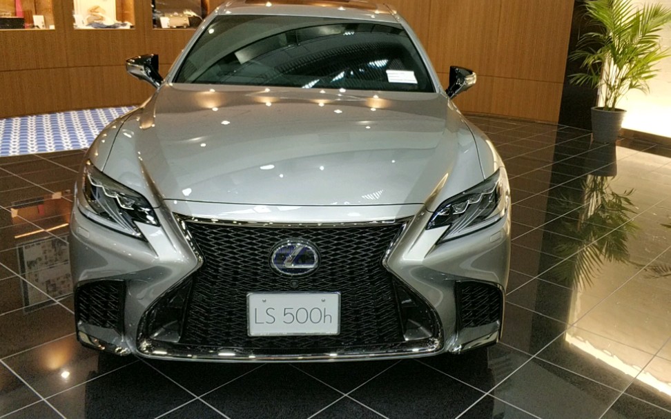 日本丰田toyota总公司雷克萨斯ls500