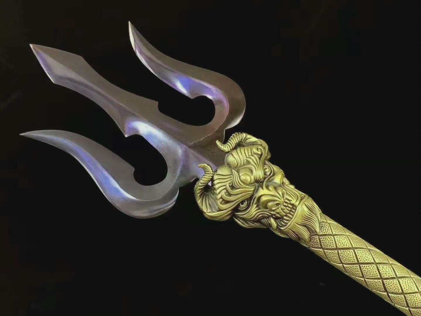 玛莎拉蒂海王三叉戟雁翎刀和风堂美术刀剑龙泉宝剑日本刀汉剑唐刀清刀