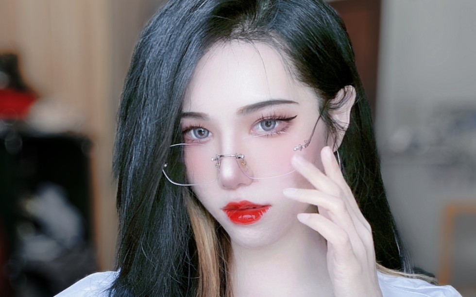 骨牙路子野 b站 第 一 辣 妹(91100) p3