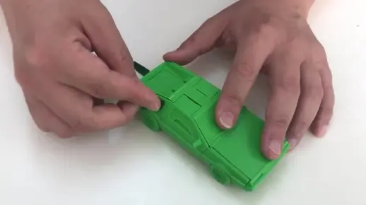 用3D打印机自制折叠复古跑车玩具，小男孩最爱的玩具！