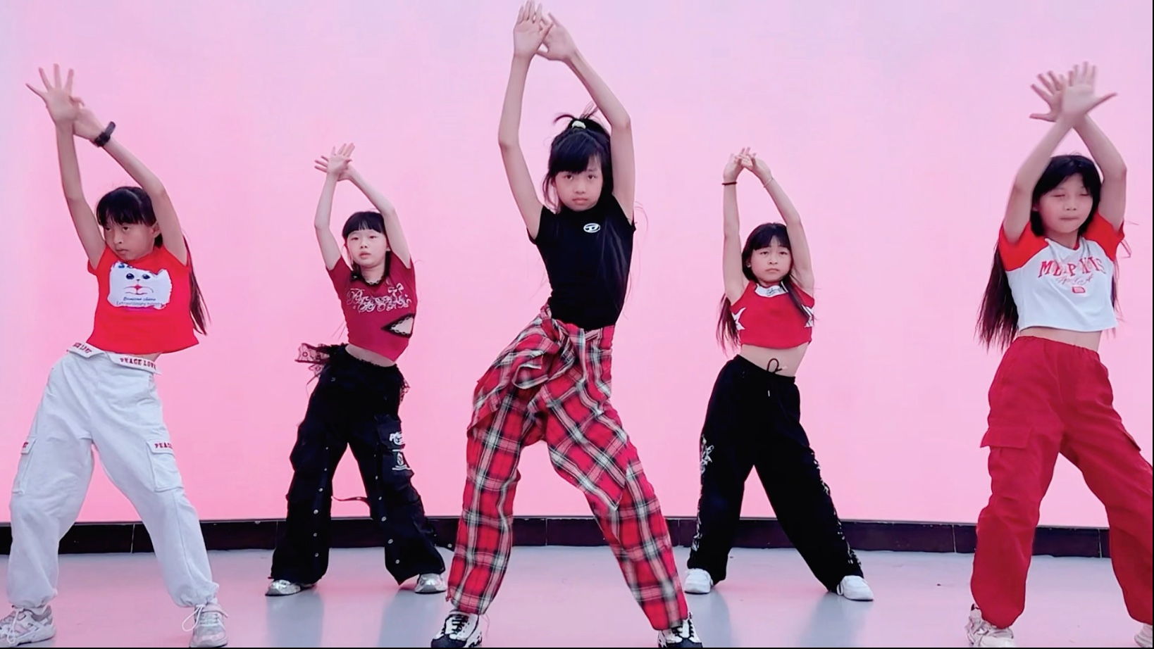 练舞日常❤️🖤#爵士舞女孩 #会跳舞的小孩有多酷 #小孩姐