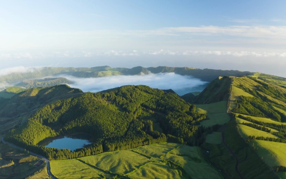 [图]1080P 高清 航拍中国 长江 黄河 黄山 九寨沟 秦岭 内蒙古高原 大兴安岭 冥想 静坐 瑜伽 Flying over China relaxing