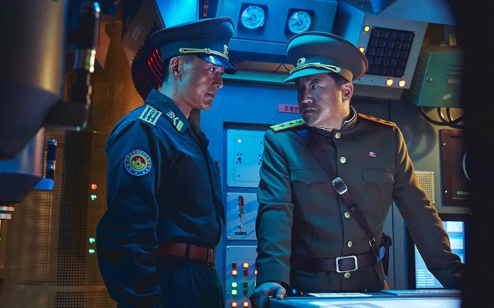 2020最新海战片铁雨2精彩片段:朝日两国潜艇海底单挑,神仙打架,各种骚